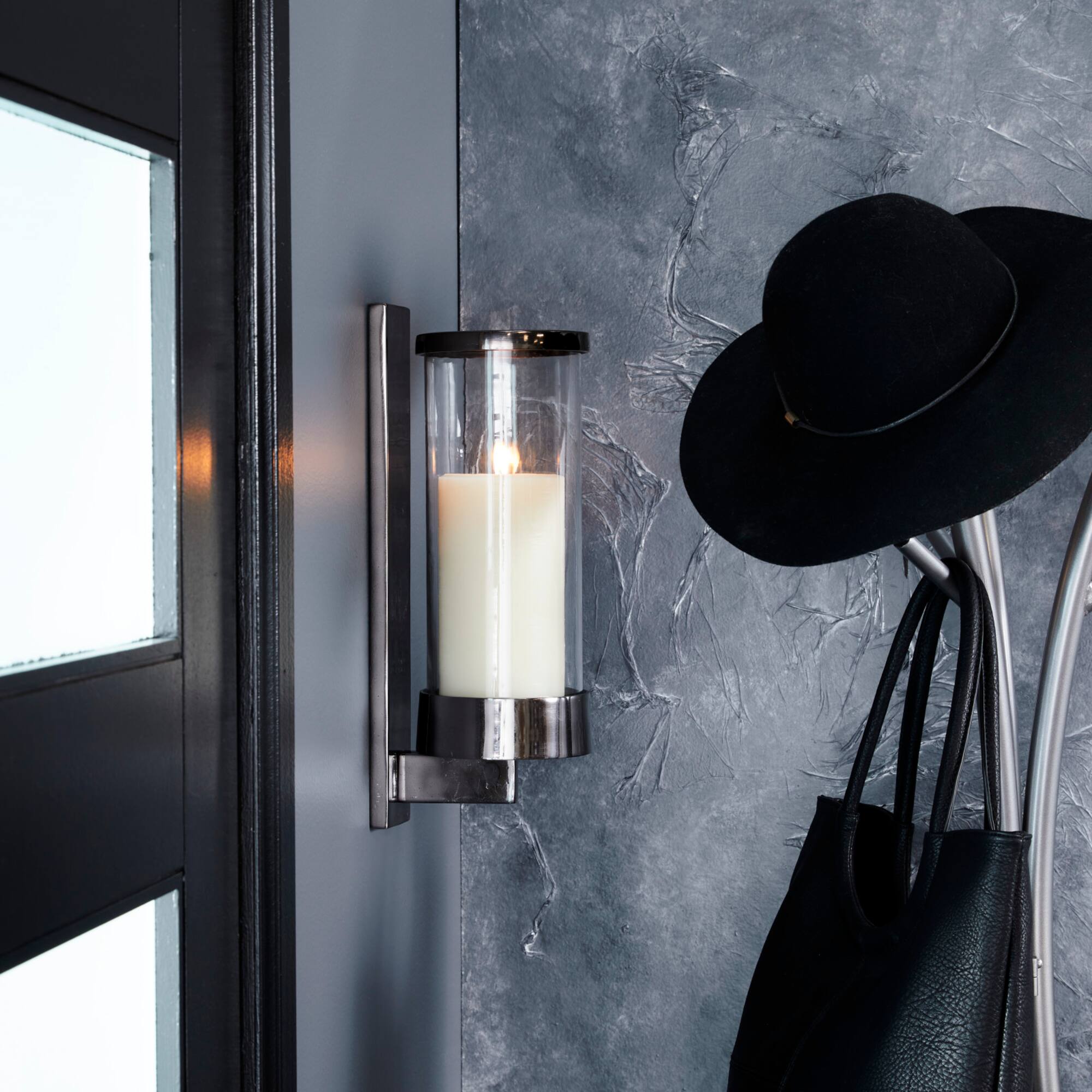 Grey Aluminum Contemporary Wall Sconce, 16" x 5" x 7"
